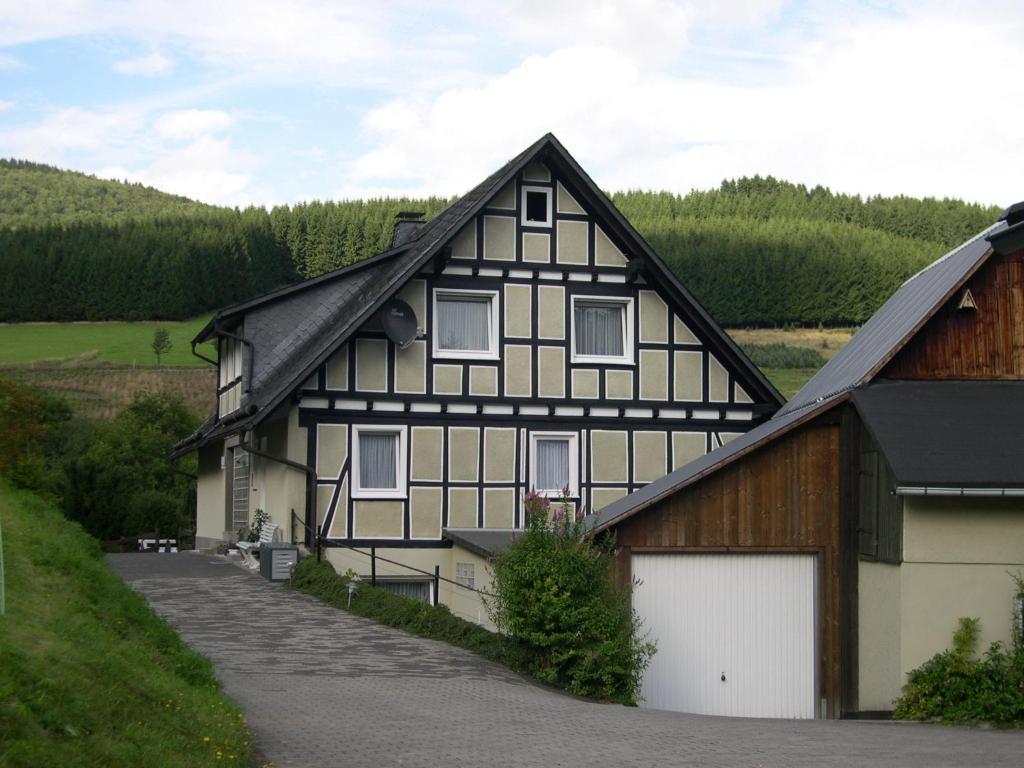 Haus Wald-Eck Apartment ชมาลเลนแบร์ก ภายนอก รูปภาพ